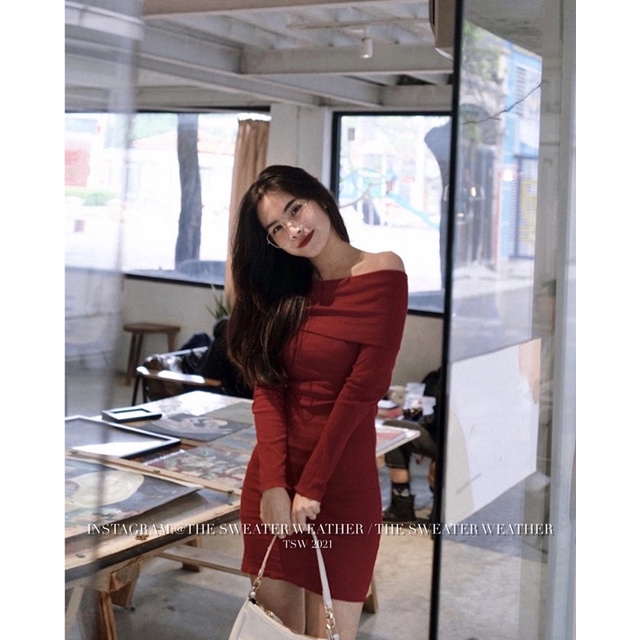 [Mã FAMARAL1 giảm 10K đơn 50K] (Ảnh thật) Váy thun tăm body trễ vai bản to the.sweaterweather TSW | BigBuy360 - bigbuy360.vn