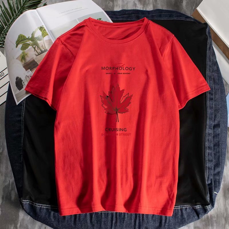 Fashionable young men's short-sleeved maple leaf print t-shirt