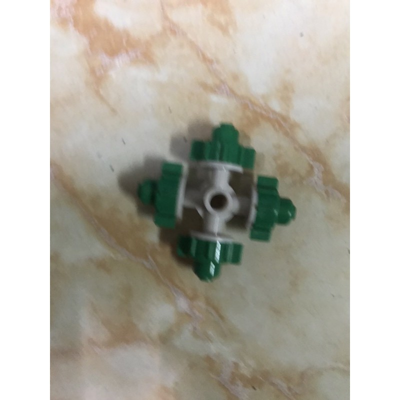 1 đầu béc 4hướng sử dụng tưới loan làm mát