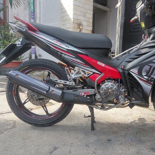 Ốp pô spark carbon