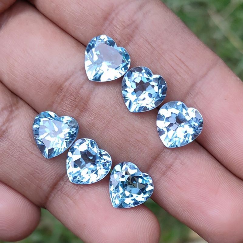 Đá Topaz Xanh Dương Tự Nhiên 10mm