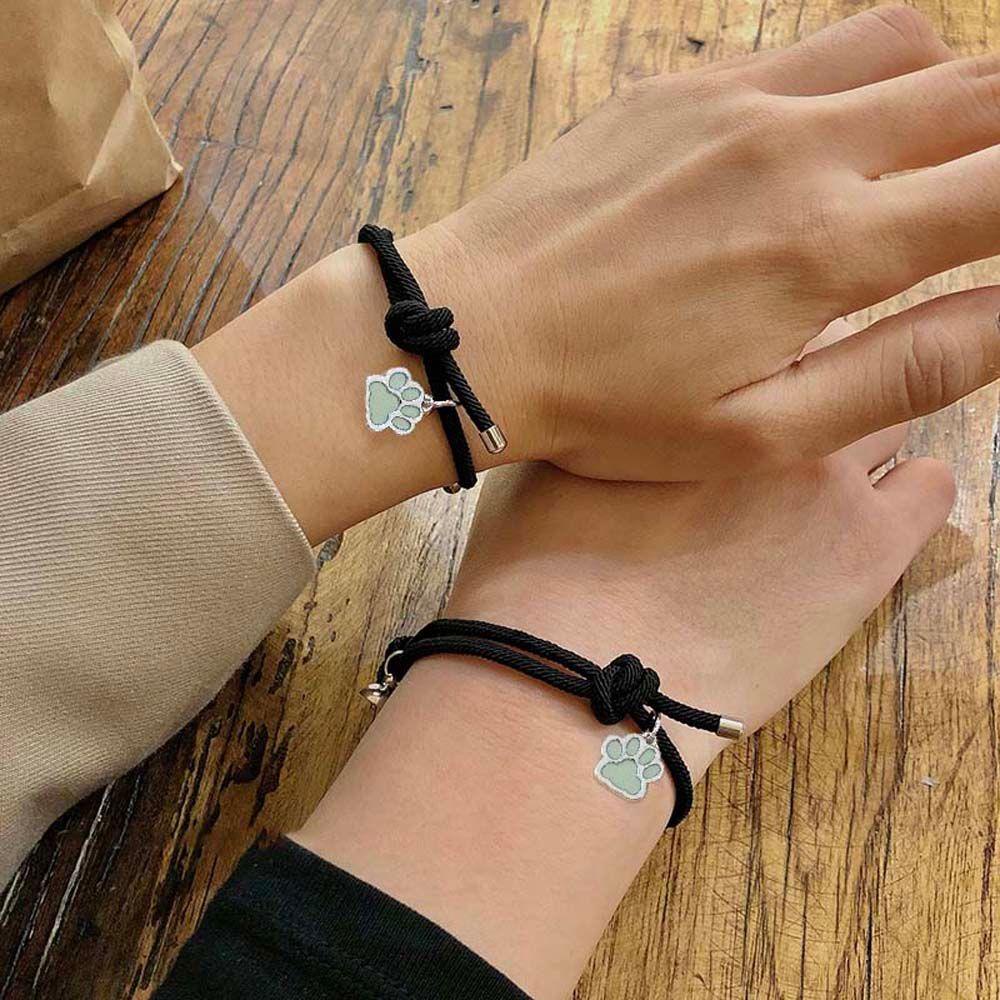 Set 2 Vòng Tay Mặt Hình Trái Tim Lục Giác Phát Sáng Phong Cách Hàn Quốc Dành Cho Bạn Thân