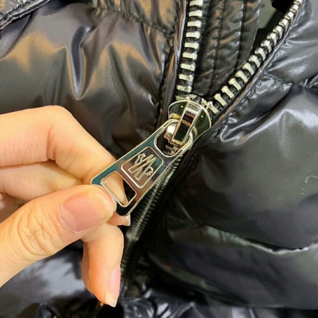 Áo phao moncler lông vũ sịn 2020