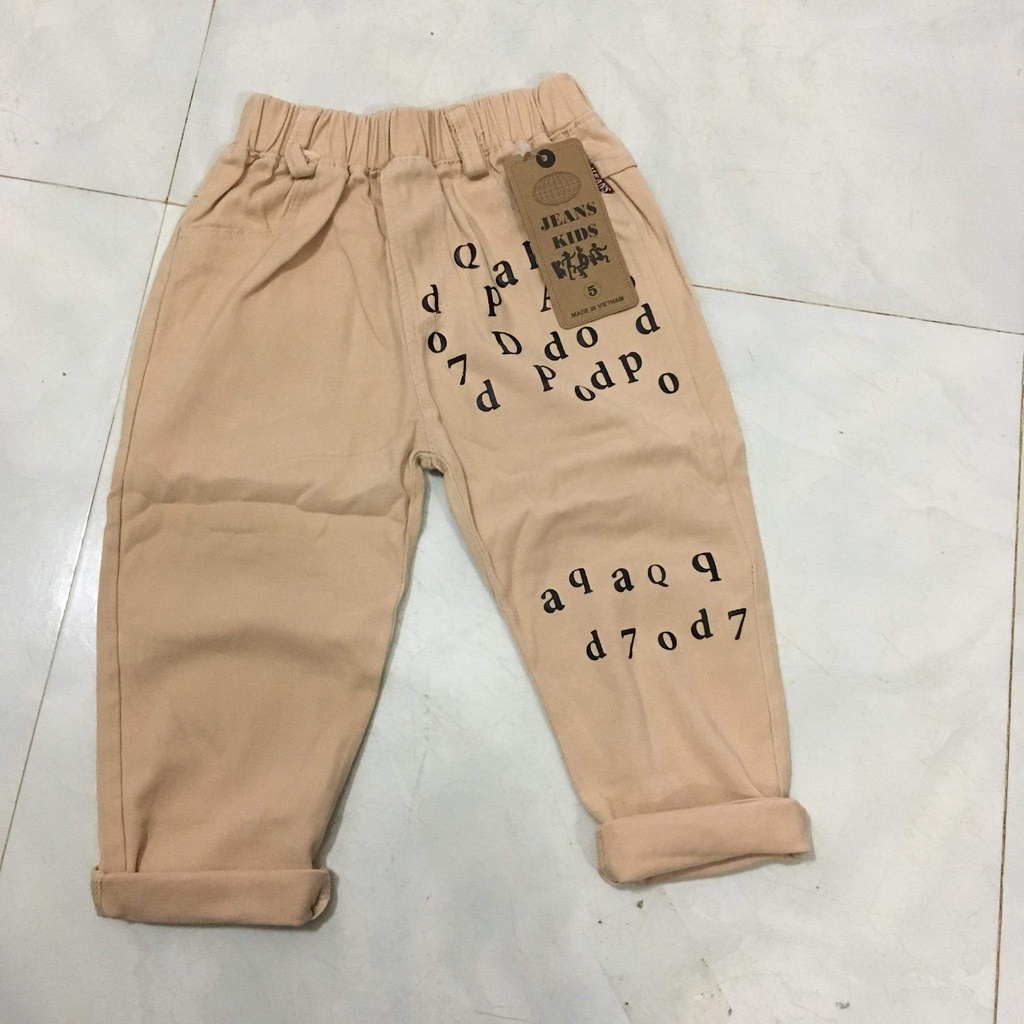 Quần kaki dài in chữ hot trend cá tính cho bé trai