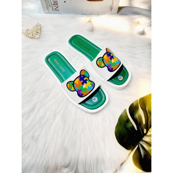 Dép Bánh Mỳ BearBrick Đủ Màu Đủ Size BearBrick.tron