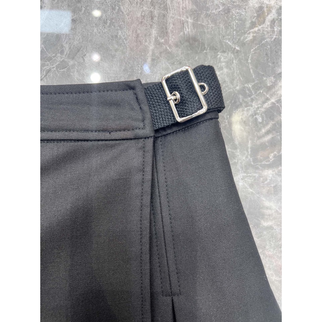 Chân váy nữ thời trang cao cấp Christian Dior CD phong cách trẻ trung, năng động