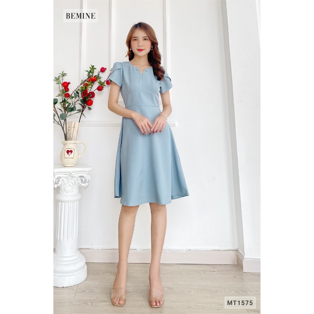 Đầm cổ đính 2 nút bọc tay búp sen BEMINE MT1575XANH | BigBuy360 - bigbuy360.vn