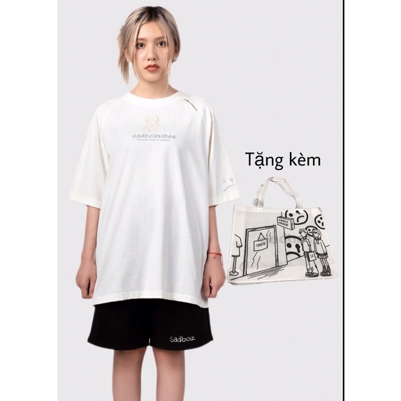 Áo thun SADGUR PORTRAIT TEE 👩🏼  Tặng túi tote chính hãng 0d  hàng có sẵn
