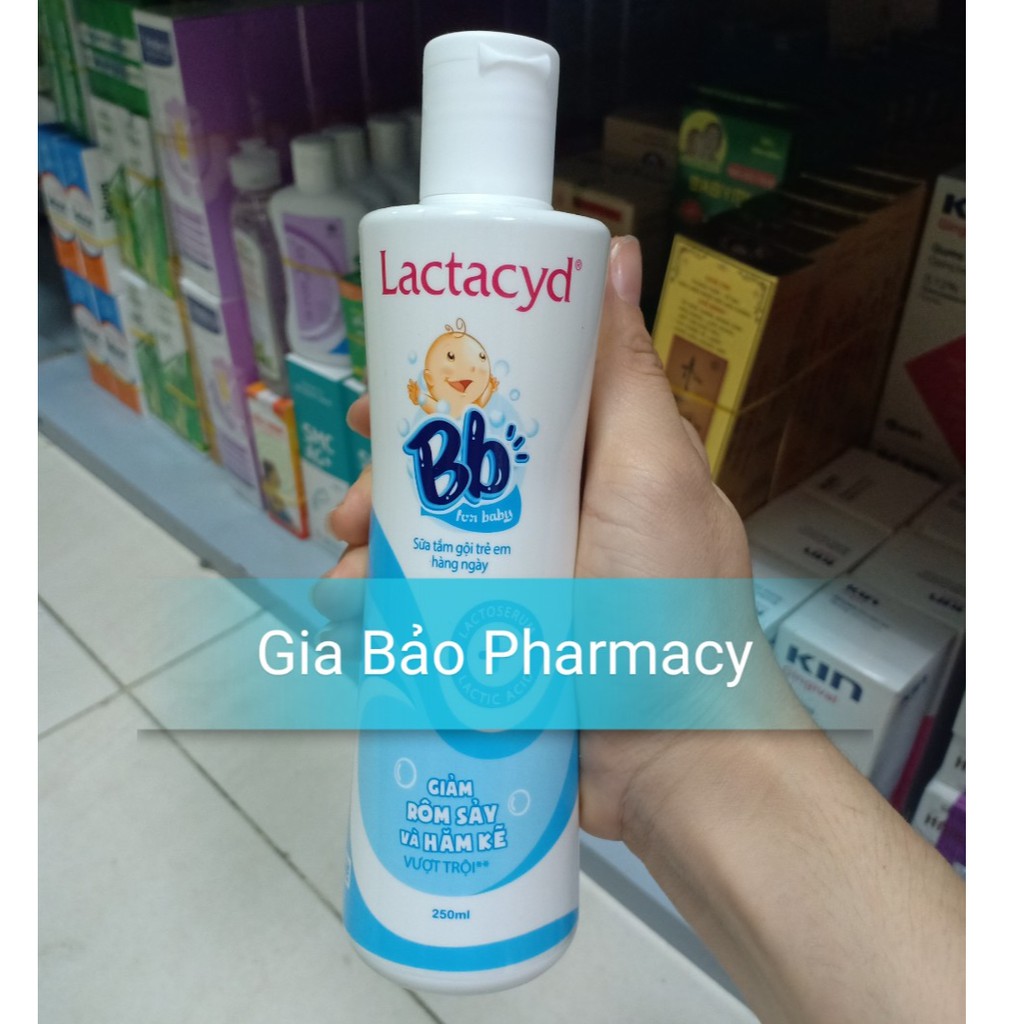 LACTACYD BB 250 ML sữa tắm chống rôm sẩy