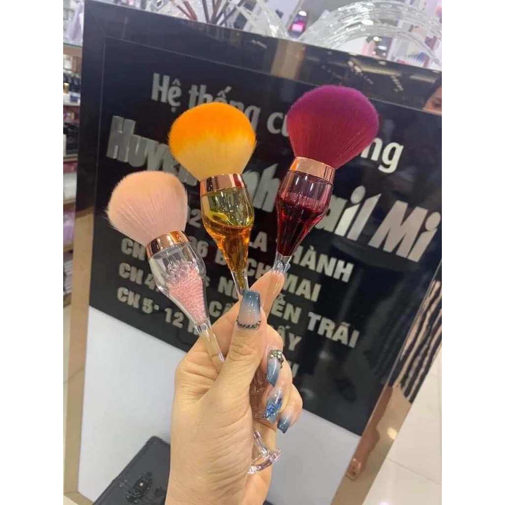 Chổi  phủi bụi móng siêu  xinh