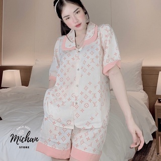 Bộ ngủ nữ, đồ bộ pyjama cộc đùi cổ sen họa tiết LV trắng hồng