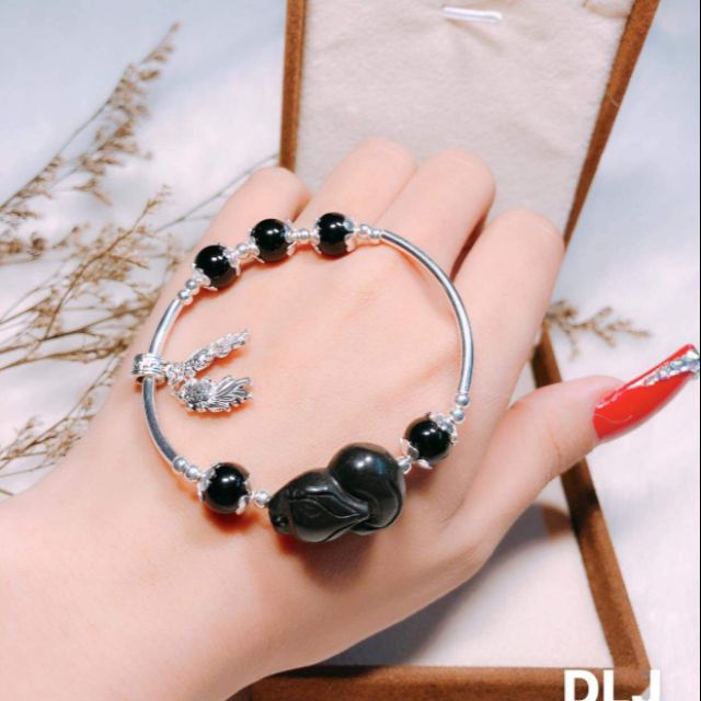 Vòng tay hồ ly cham bạc