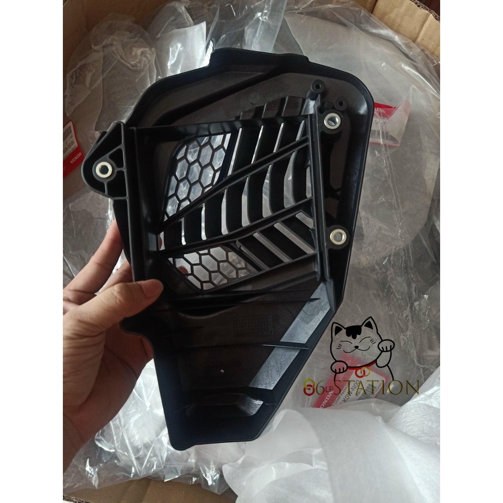 Che két ADV 150 lên vario click