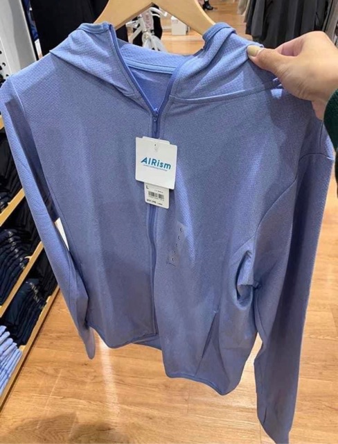 Áo chống nắng arism Uniqlo nhật 2019 | BigBuy360 - bigbuy360.vn