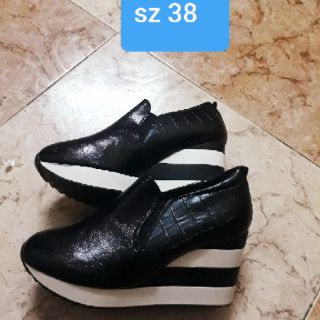 Freeship 99k TQ_Combo 2 giầy