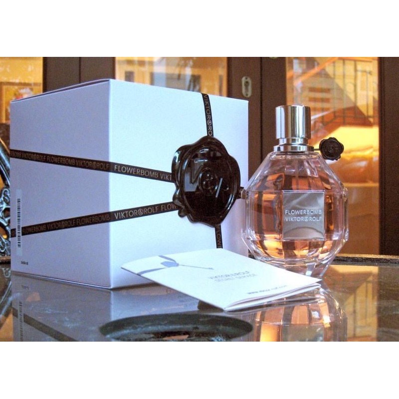 [𝗦𝗔𝗟𝗘]..::✨Nước Hoa Flower Bomb Viktor Rolf 5ml/10ml/20ml✨::.. | Thế Giới Skin Care