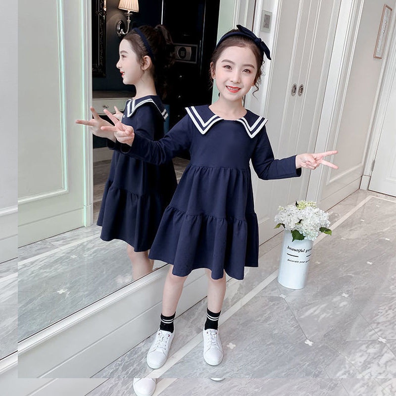 Đầm dài tay thời trang xinh xắn dành cho bé