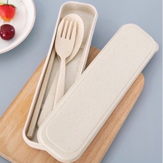 Set 3 Món Thìa, Đũa, Dĩa Lúa Mạch Có Hộp