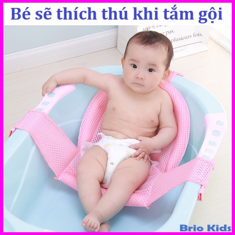 Lưới Tắm Sơ Sinh Cho Em Bé, phù hợp với nhiều loại chậu tắm hiện nay.