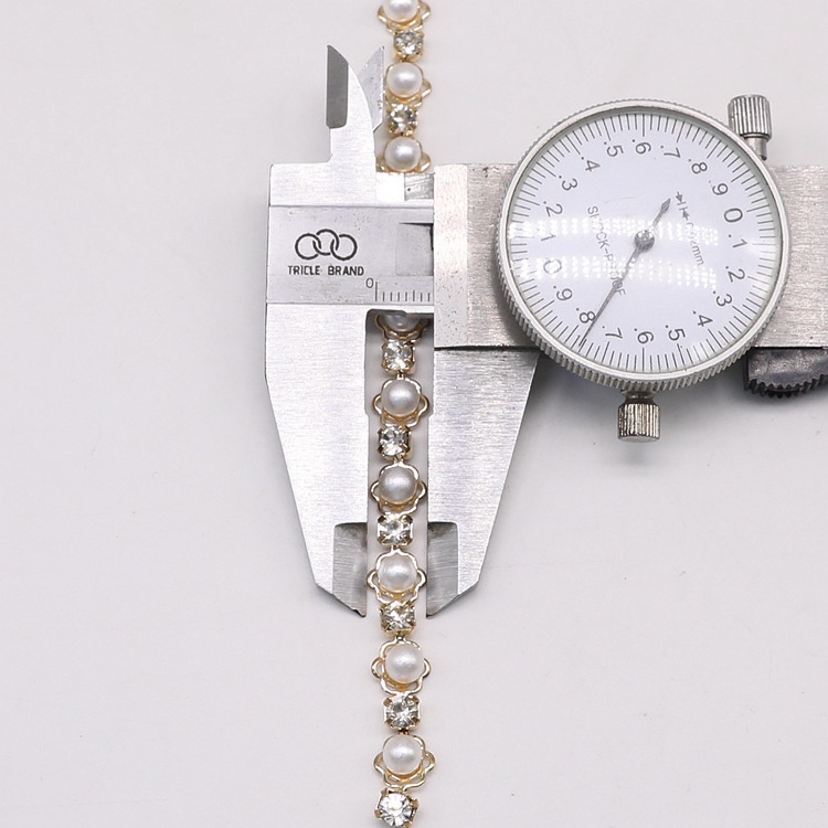 1719088 Chuỗi Ngọc Trai Đính Kim Cương Giả 5mm Làm Phụ Kiện Trang Trí Búp Bê / Xe Hơi DIY