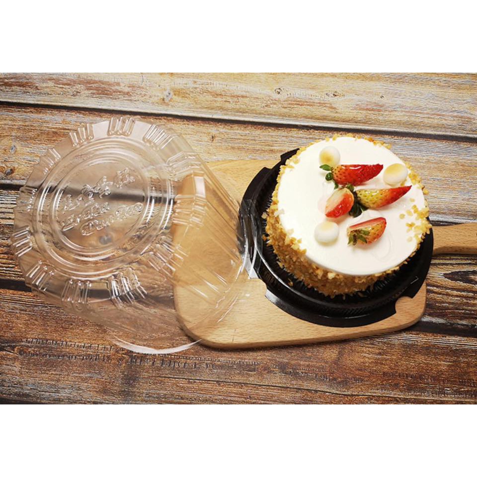 Hộp đựng bánh nhựa đế đen