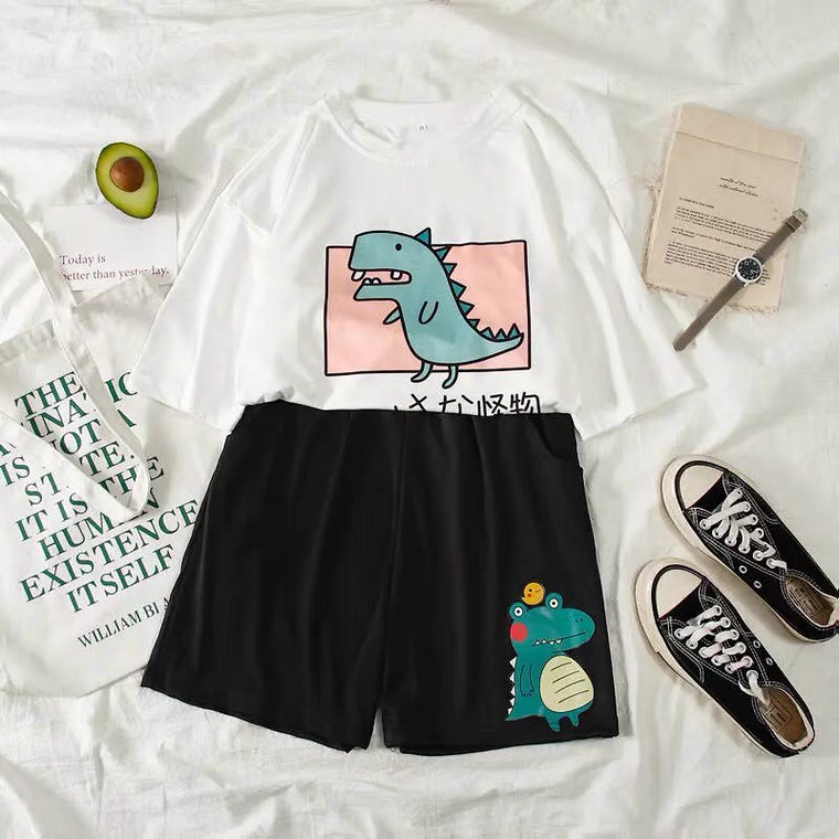 Sét Áo Gấu Phông khủng long ô vuông + quần đùi đen, Áo thun from rộng, Chất đẹp không xù, Sét bộ mặc ở nhà - MODY