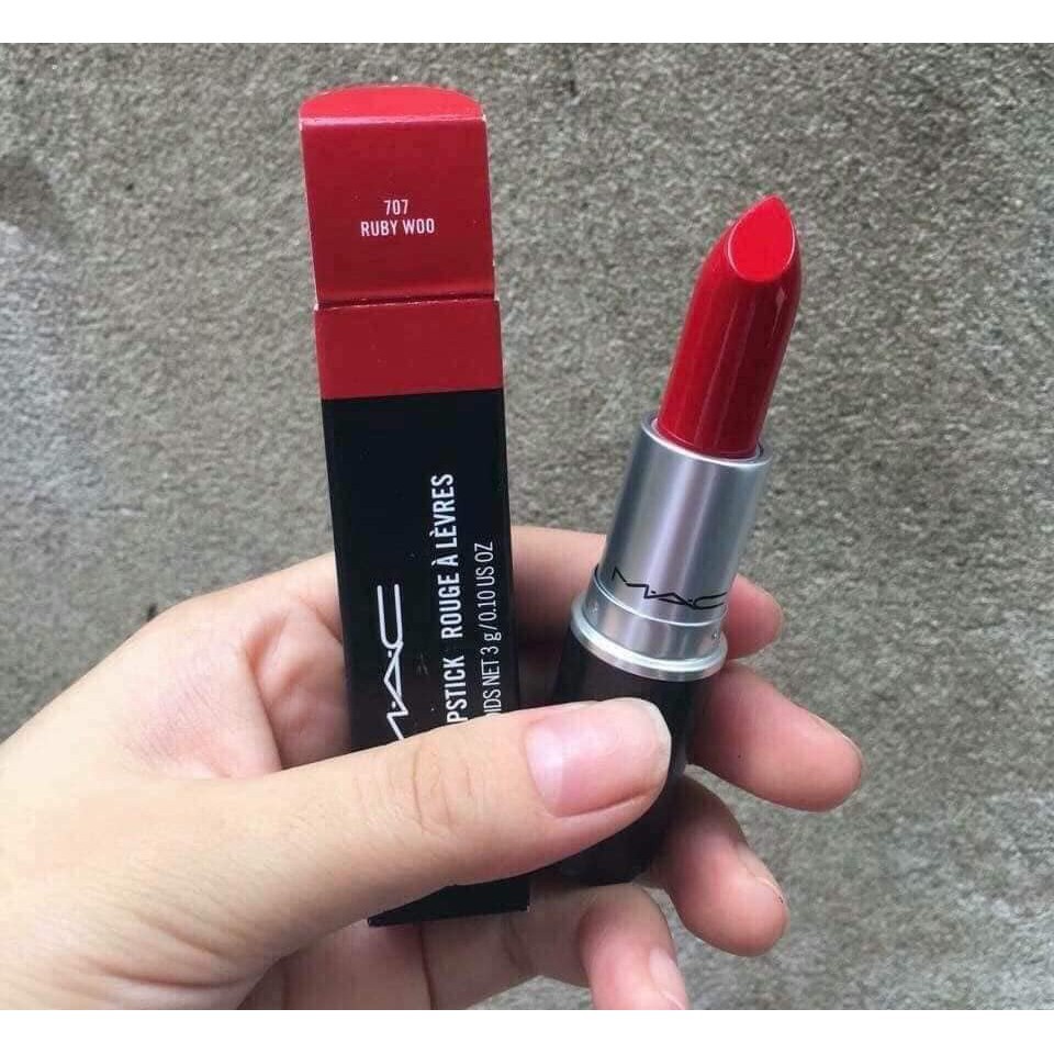 Son lì MAC RETRO MATTE LIPSTICK #707 Ruby Woo màu Đỏ thuần