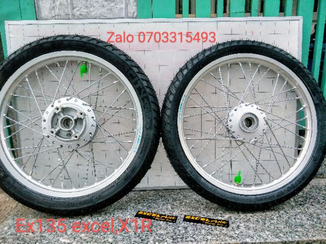 Bánh CĂM EX 135 ,  đùm X1R niền EXCEL chính hãng vỏ Michelin city