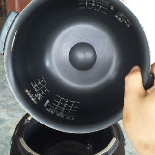 [HCHVN] Nồi cơm nhật bãi