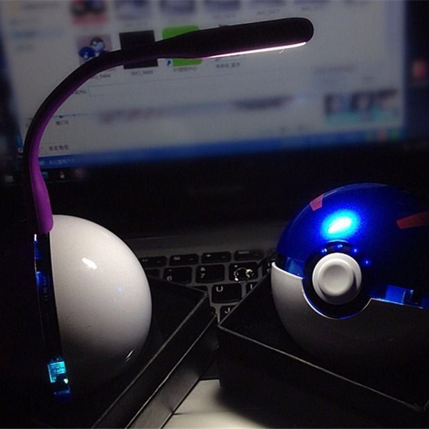 Pin Sạc Dự Phòng Mini 10000mAh Hình Quả Bóng Pokemon Thiết Kế Dễ Thương