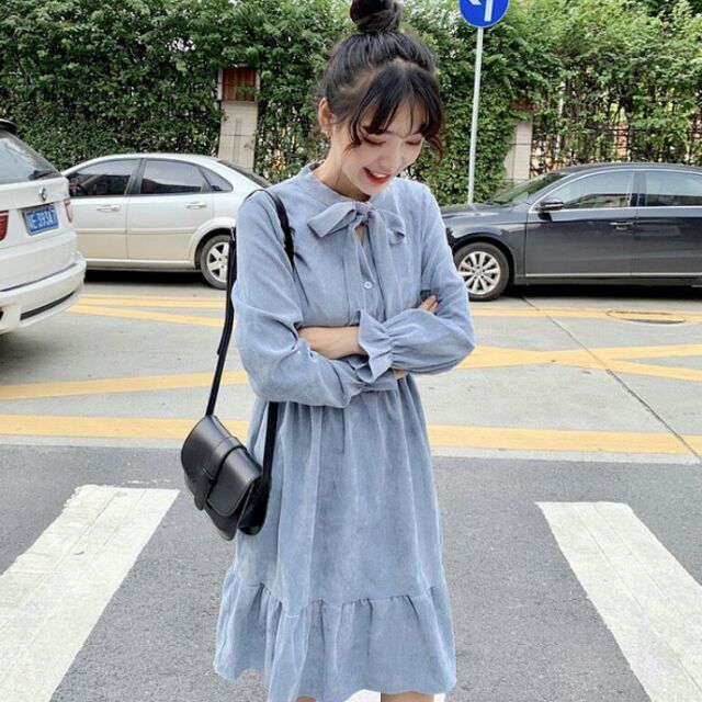 Váy đuôi cá nơ cổ