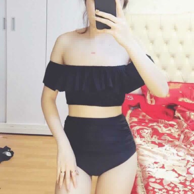 Set bikini rớt vai đen