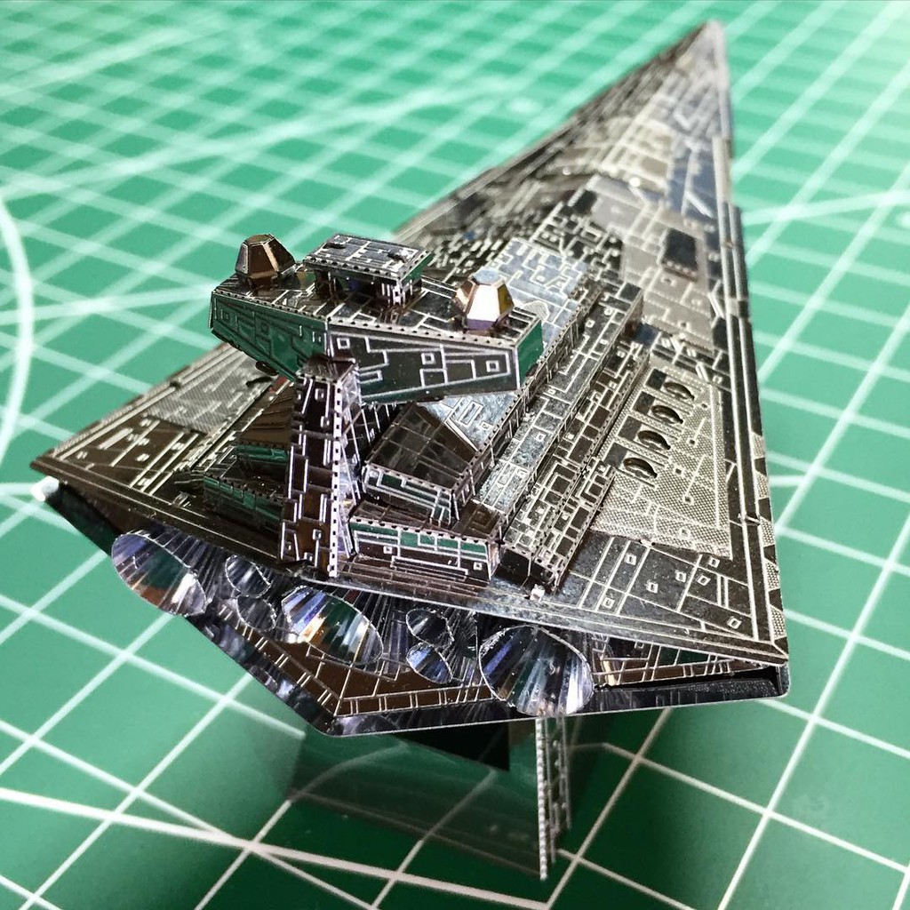 Mô hình 3D kim loại lắp ráp Phi thuyền Imperial Star Destroyer Star Wars [Chưa lắp]