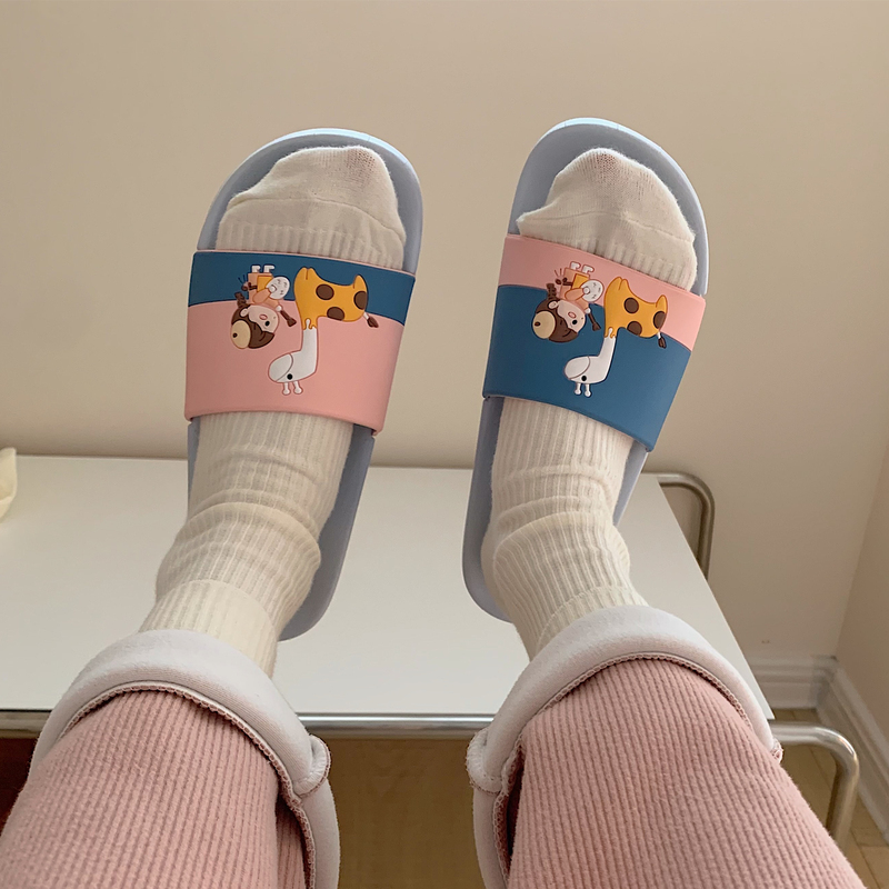 Korean version of cartoon anti-slip soft bottom cool slippers INS