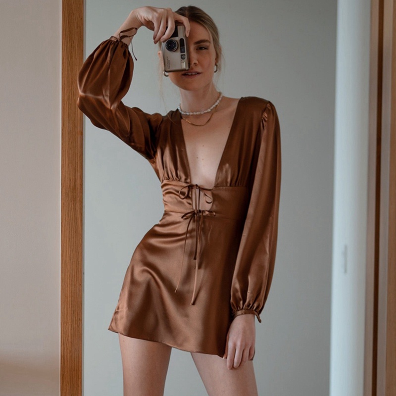 Đầm Chữ A Tay Dài Màu Trơn Hở Lưng Thời Trang Dành Cho Nữ