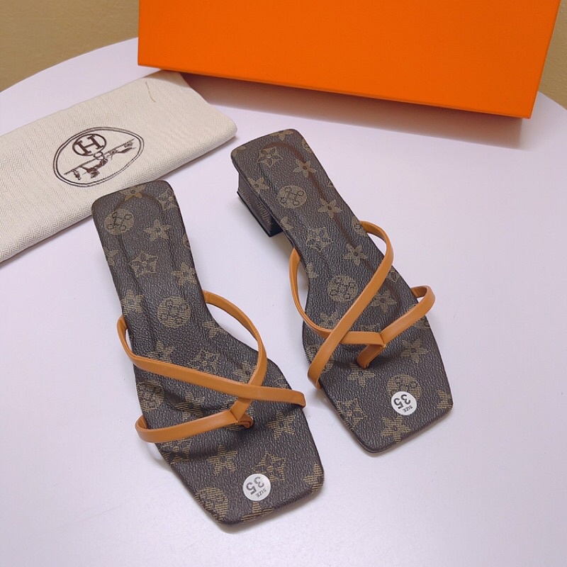 Dép quai mảnh xỏ ngón chéo lót Eo Vì gót vuông 4cm độc lạ siêu đẹp