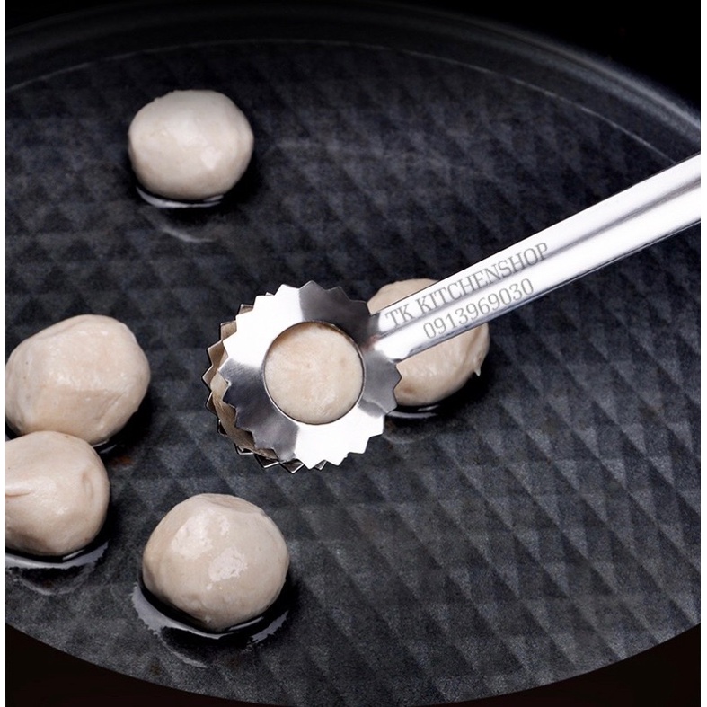 Kẹp gắp đồ ăn bằng inox hình bông tuyết dài 31cm, hai màu sang trọng, chuyên dụng cho khách sạn quán ăn bbq an toàn vstp