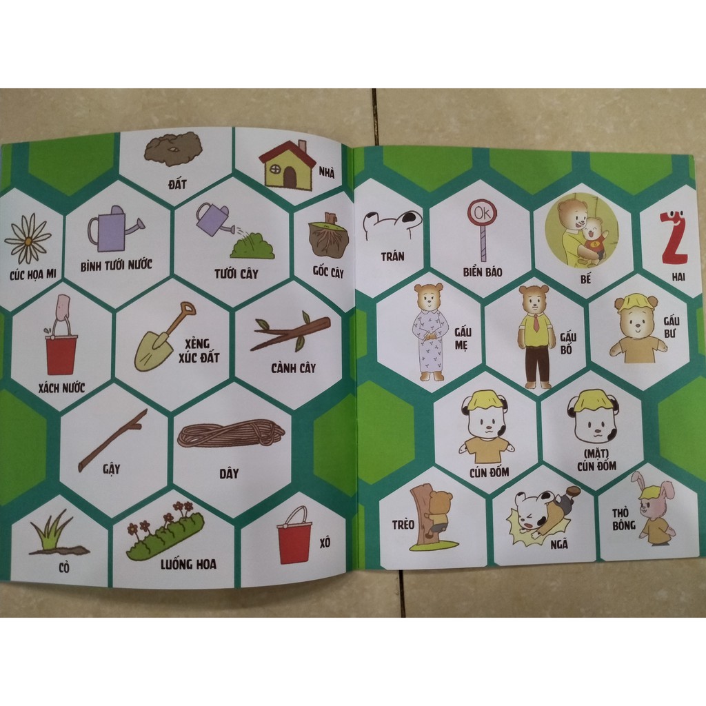 Sách - Gấu bư đi công viên ( học kĩ năng sống cùng gấu bư )