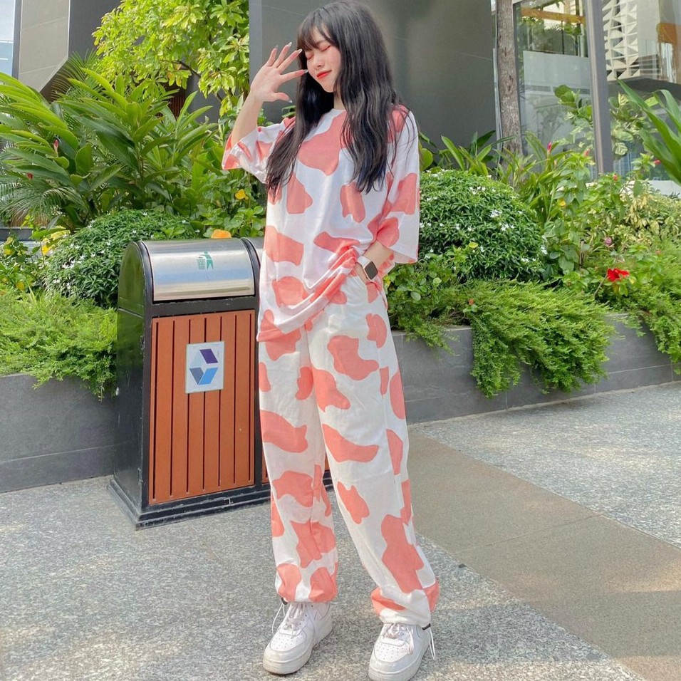 Quần Jogger 3D Ulzzang Unisex Jogger Loang Màu Con Bò Dây Rút Lai Ống Rộng - MM