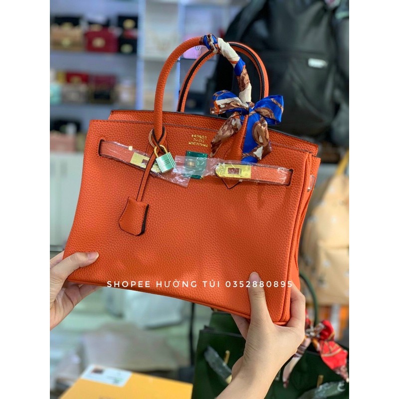 Túi da sần hạt gạo size 25,30 full phụ kiện(không hộp) tặng kèm khăn lụa | BigBuy360 - bigbuy360.vn