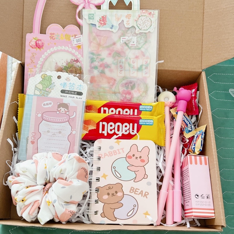 Set/hộp quà tặng full box-hỗ trợ ghi thiệp- giá rẻ dễ thương theo tông màu- bao gồm hộp quà giấy draft -có hộp chống móp