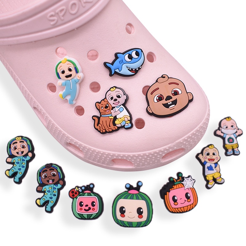 Set 12 Phụ Kiện Khóa Giày Crocs Bằng Cao Su PVC Mềm Họa Tiết Hoạt Hình Jibbitz Làm Quà Sinh Nhật Cho Bé