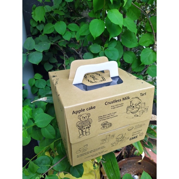 Hộp đựng bánh sinh nhật, hộp bánh kem Gấu xinh (gồm đế) - size 25x25x17cm - 10 hộp