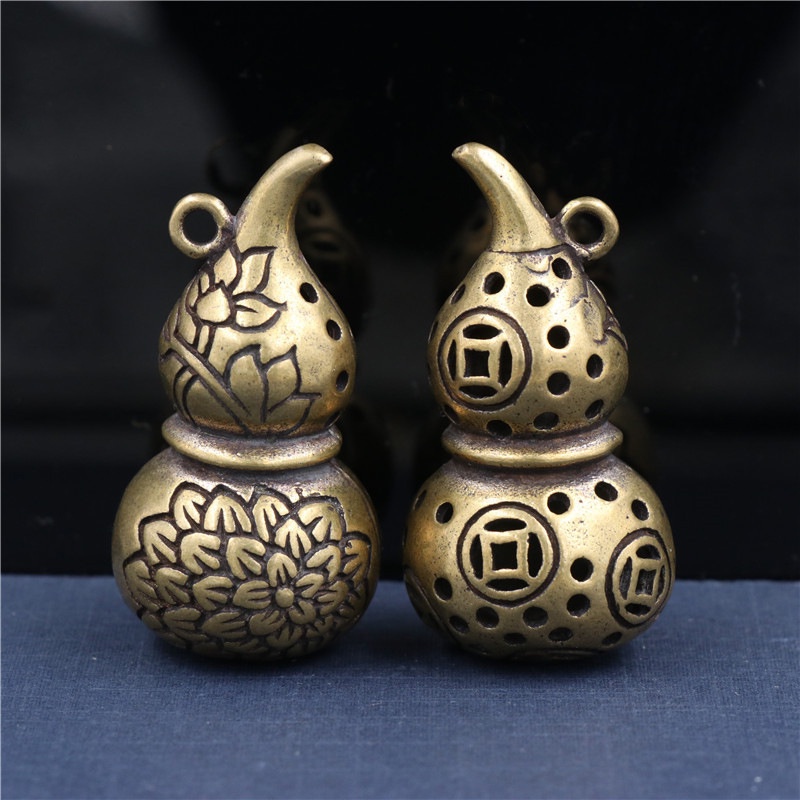 Hồ lô đồng phong thuỷ hoạ tiết hoa sen trang trí móc khoá xe máy ô tô EDC simple