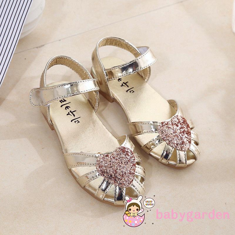 Giày sandal dự tiệc kiểu dáng công chúa cho bé gái