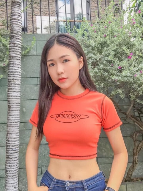 Áo Croptop FUNKY Chỉ Nổi Ảnh Thật