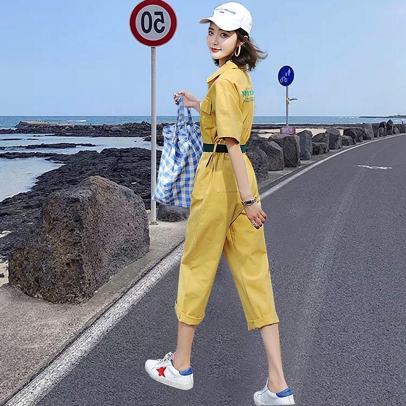2022 new summer work clothes, one-piece suit, fashion socialite jumpsuit, stylish, high waist, thin and small.