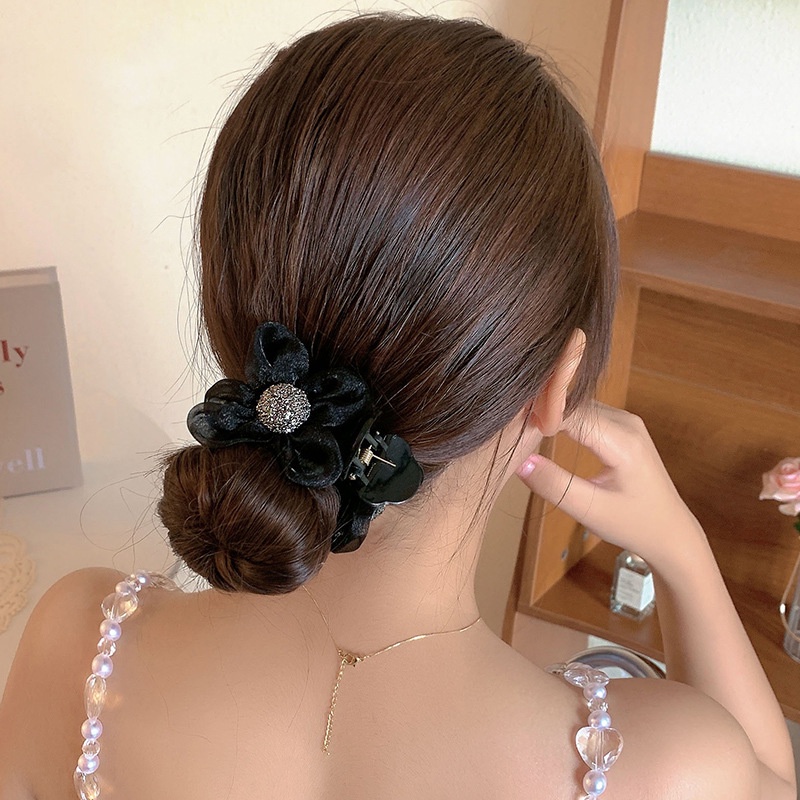 Kẹp tóc càng cua hình hoa 5 cánh phong cách Hàn Quốc siêu đẹp