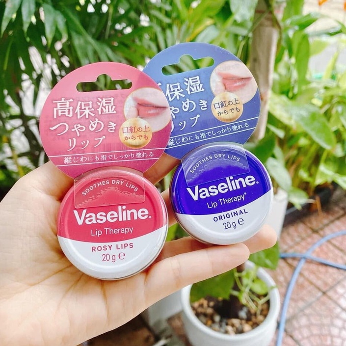 Dưỡng Môi Vaseline Cấp Ấm Giảm Nứt Nẻ Cho Môi Căng Mọng Nhật Hộp Thiếc 20g - Khongcoson