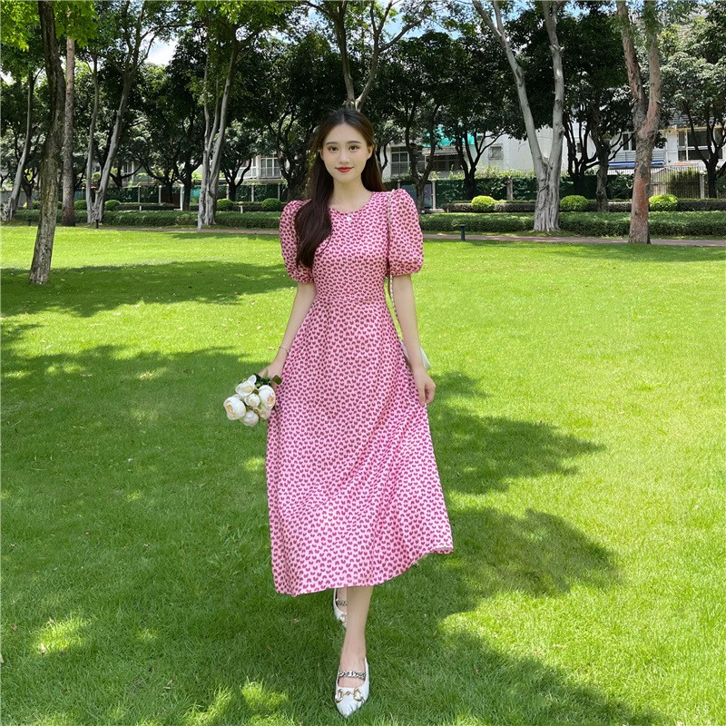 Đầm cho con bú, tay bồng trẻ trung